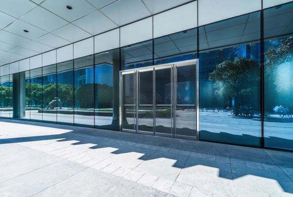 ThermaGuard™ Glass Entrance System